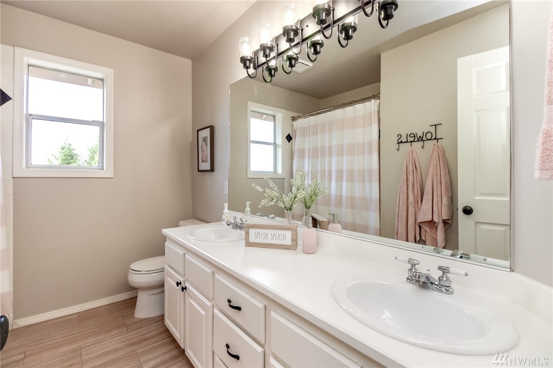 13938 Southeast 159th Place Renton, WA 98058 - Photo 20 of 38 Gallery Image 20