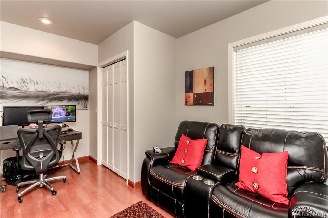 13938 Southeast 159th Place Renton, WA 98058 - Photo 31 of 38 Gallery Image 31