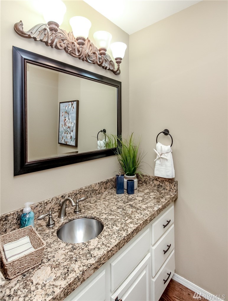 13938 Southeast 159th Place Renton, WA 98058 - Photo 32 of 38 Gallery Image 32