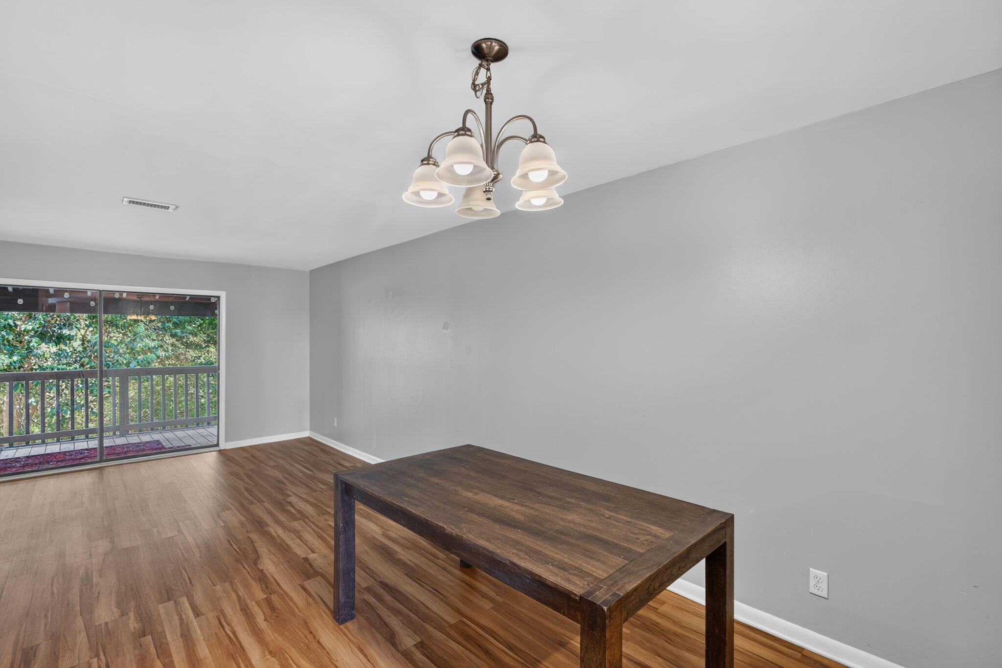1530 Fort Johnson Road, Unit 1L Charleston, SC 29412 - Photo 9 of 29 Dining Area
