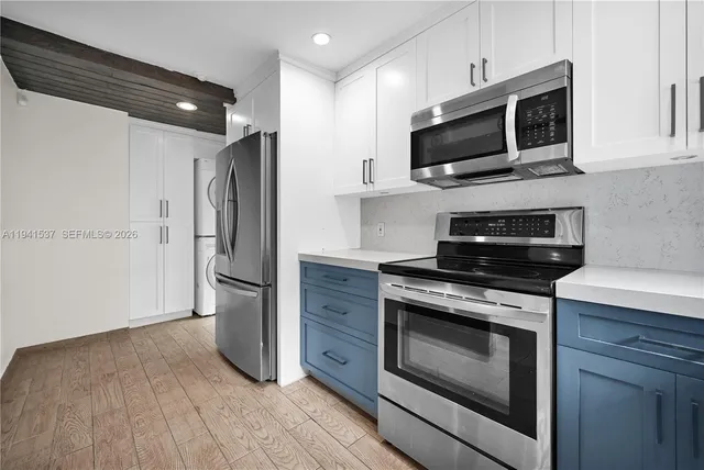 $3,650 | 6560 Southwest 39th Street, Miami, FL 33155