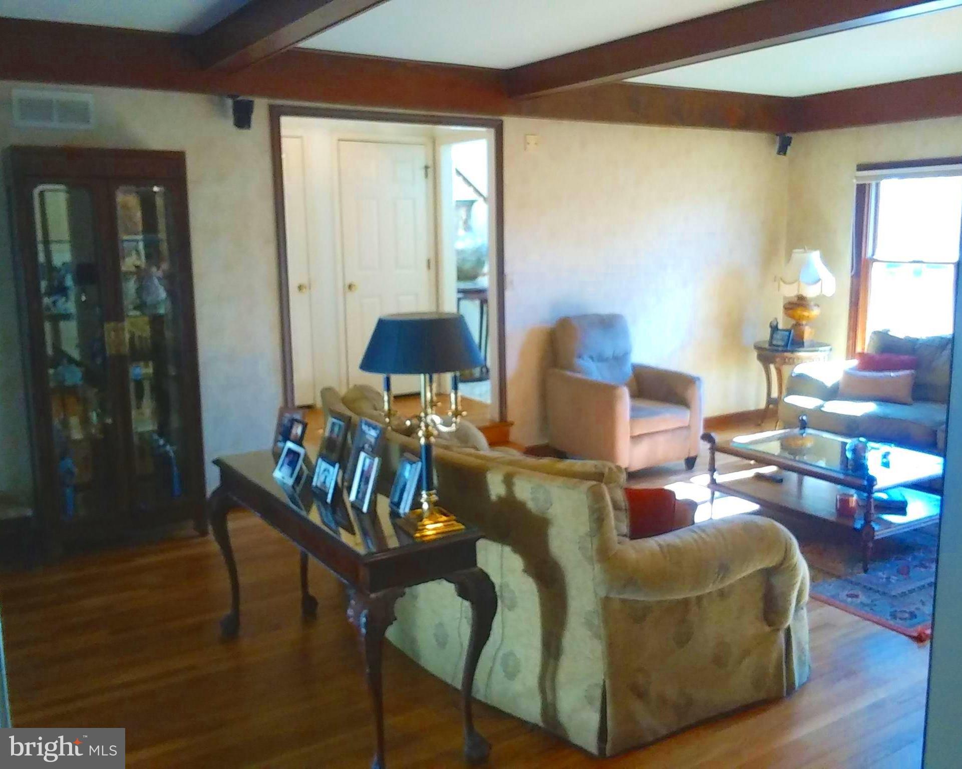 577 Sentinel Road Moorestown, NJ 08057 - Photo 5 of 25 Family Room