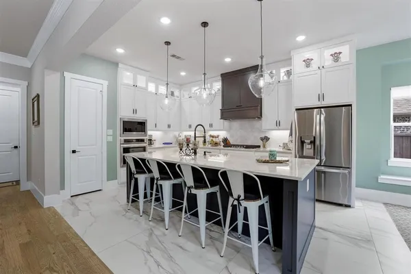 $699,500 | 57 Lone Oak Boulevard, Pottsboro, TX 75076