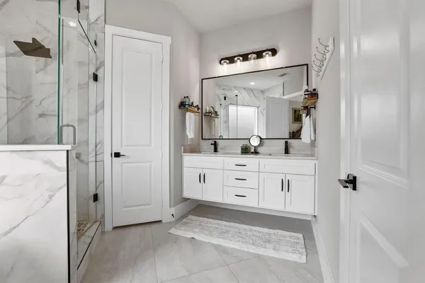 $699,500 | 57 Lone Oak Boulevard, Pottsboro, TX 75076