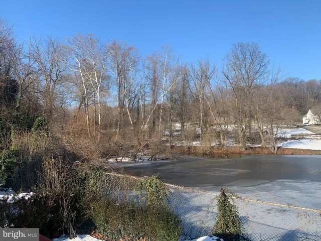 $150,000 | 51 Lake Drive, Media, PA 19063