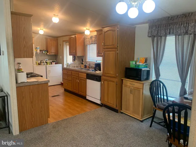 $150,000 | 51 Lake Drive, Media, PA 19063