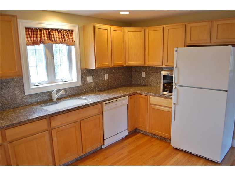 98 Gorham Road Scarborough, ME 04074 - Photo 19 of 35 Kitchen.