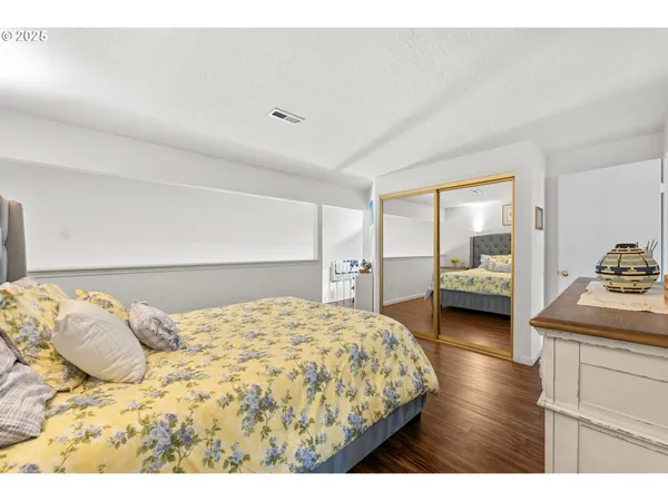 $290,000 | 3300 Northeast 29th Street, Gresham, OR 97030