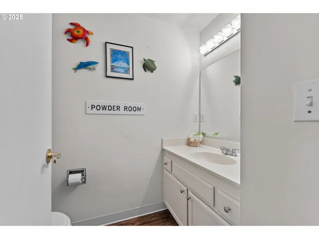 $300,000 | 3300 Northeast 29th Street, Gresham, OR 97030