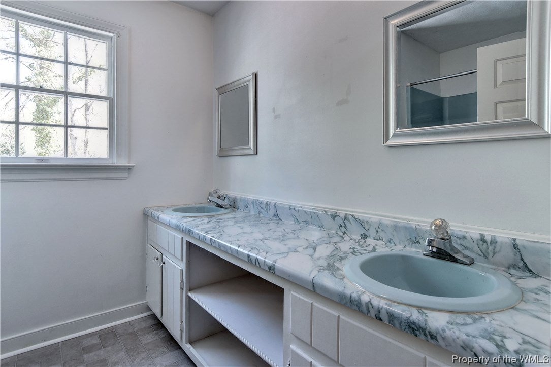 102 Huntingdon Road Williamsburg, VA 23185 - Photo 25 of 49 Gallery Image 25