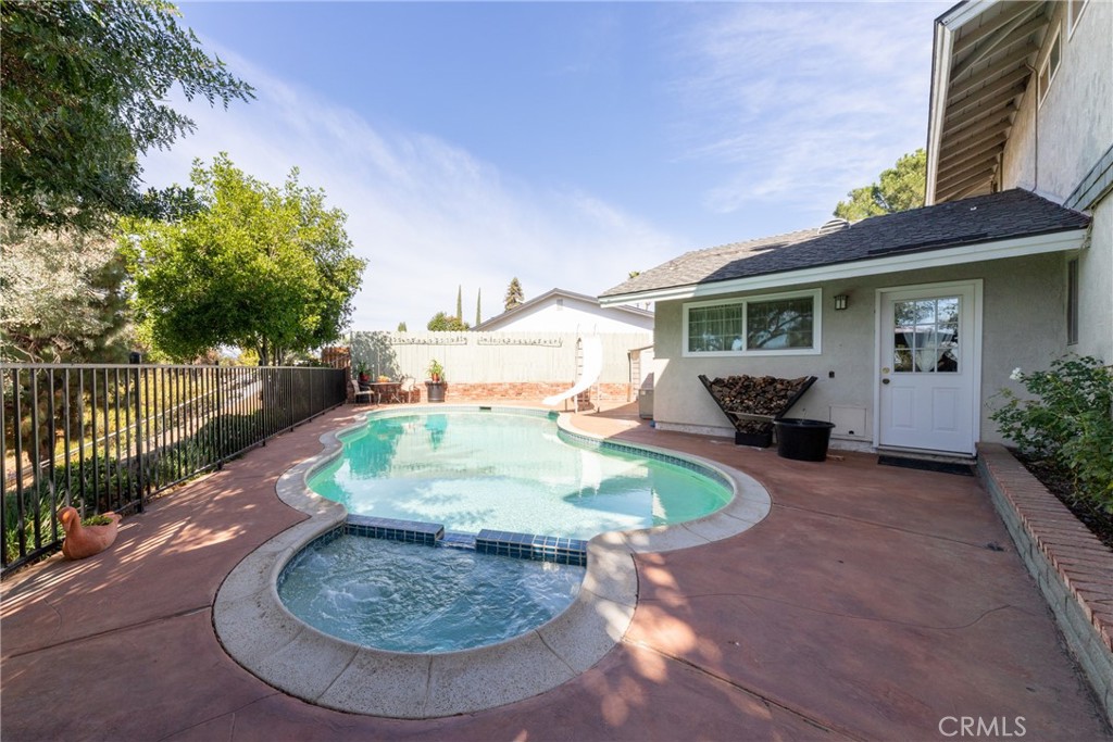 361 Canyon View Drive Calimesa, CA 92320 - Photo 31 of 43