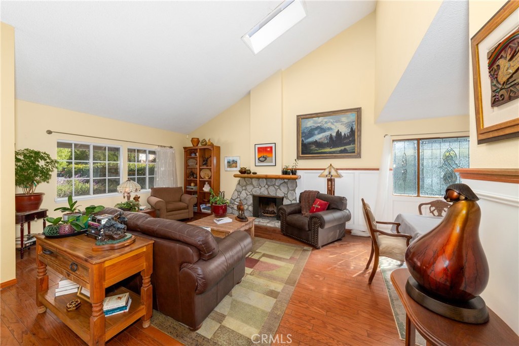 361 Canyon View Drive Calimesa, CA 92320 - Photo 5 of 43