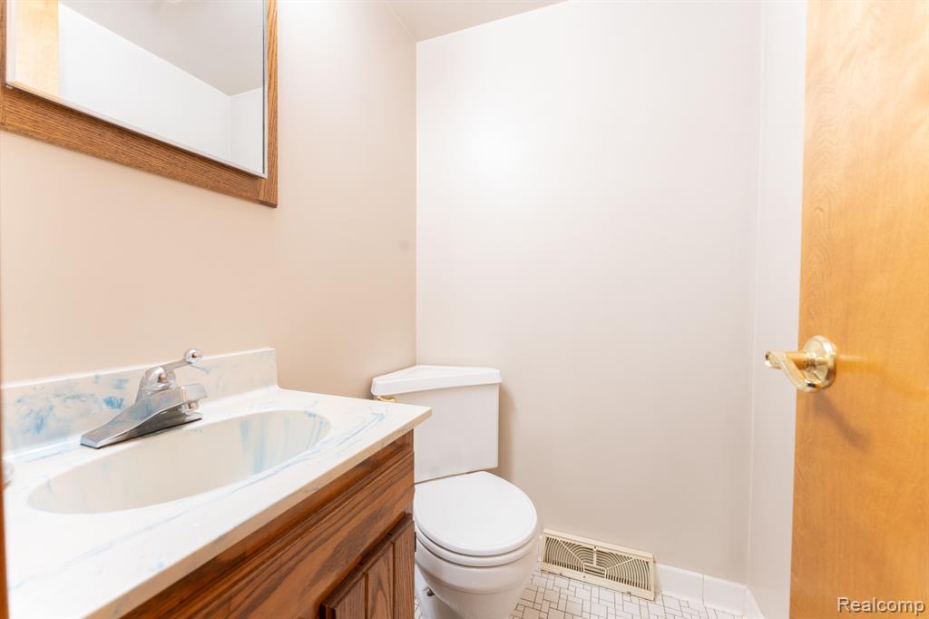 3011 Hunter Road Brighton, MI 48114 - Photo 17 of 30