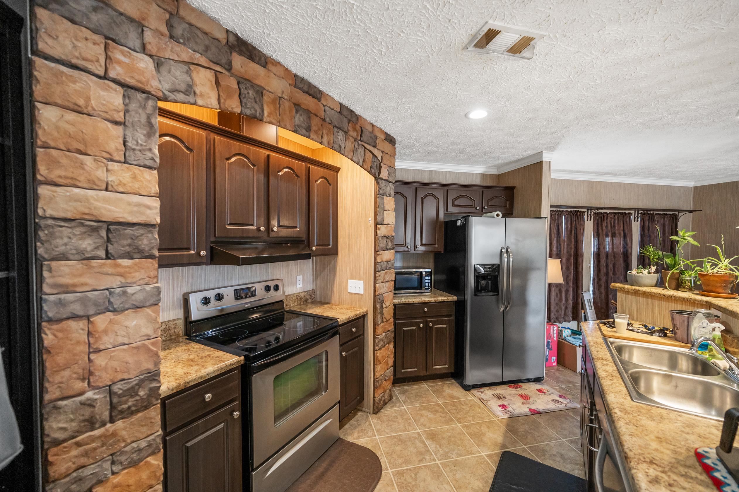 33045 Gilley Road Lillian, AL 36549 - Photo 6 of 22