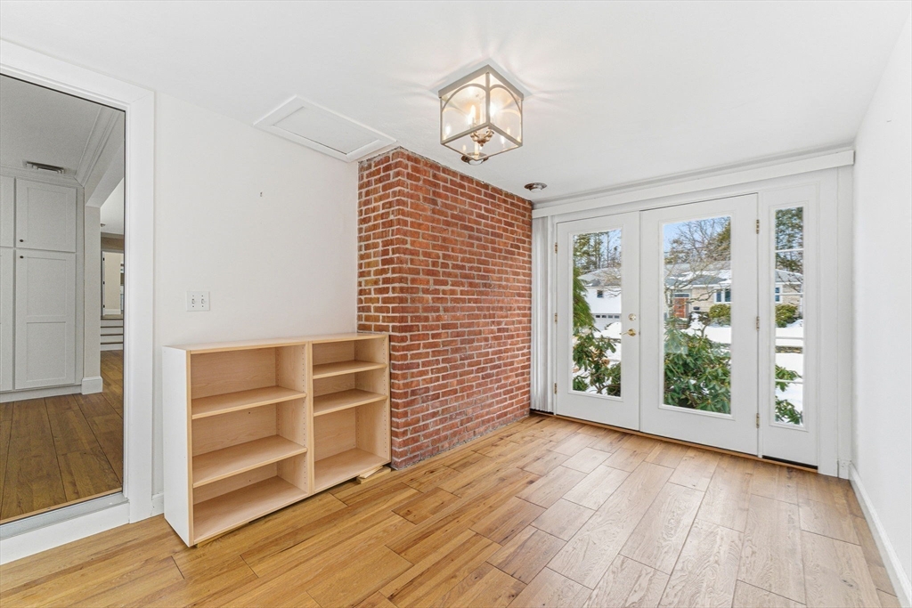 124 Deborah Road Newton, MA 02459 - Photo 35 of 39