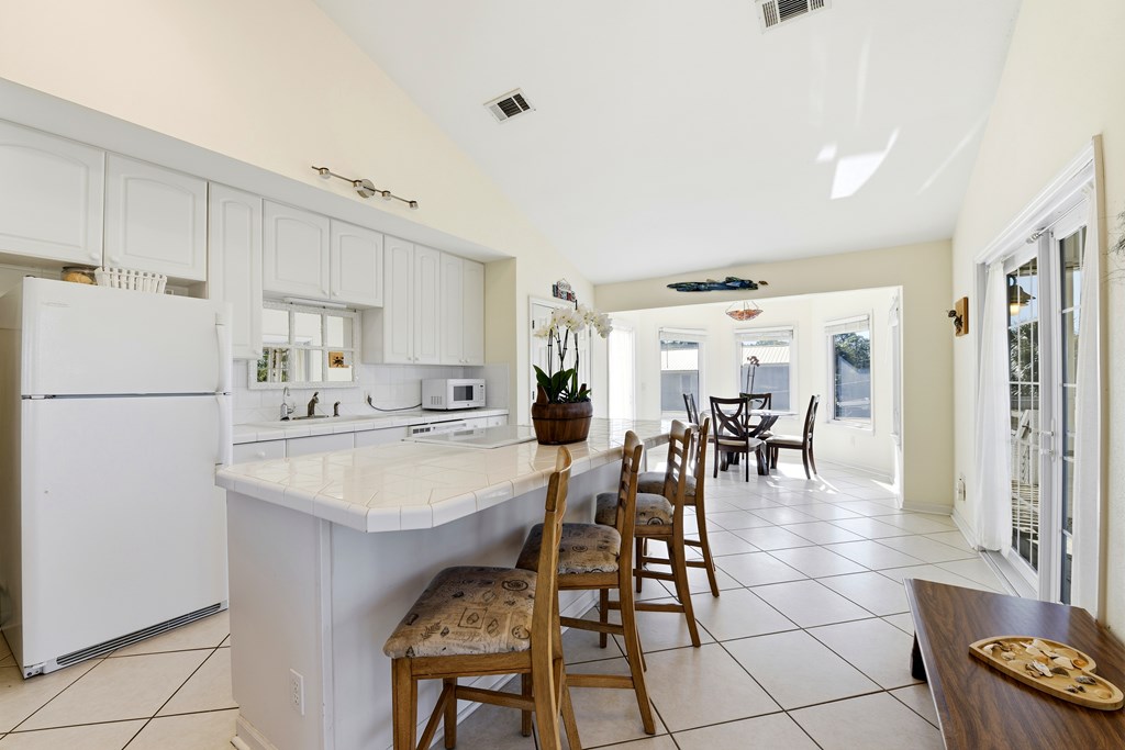 325 Marks Street Eastpoint, FL 32328 - Photo 3 of 67