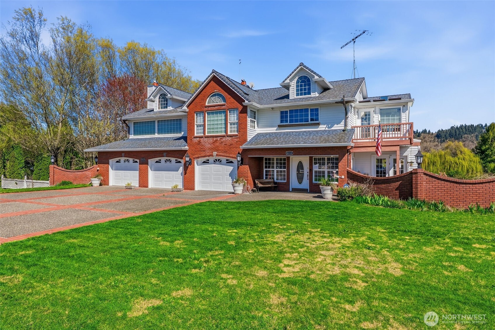 6114 Willow Grove Road Longview, WA 98632 - Photo 2 of 37