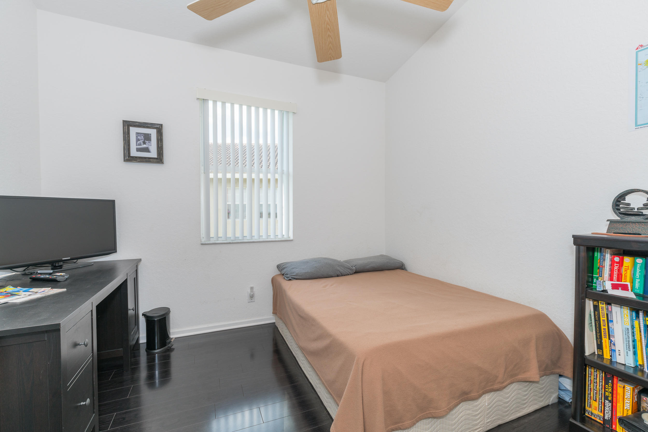 3237 Laurel Ridge Circle Riviera Beach, FL 33404 - Photo 16 of 24 DSC06802