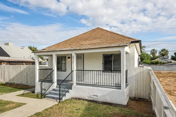 $285,000 | 3323 East Tulare Avenue, Fresno, CA 93702