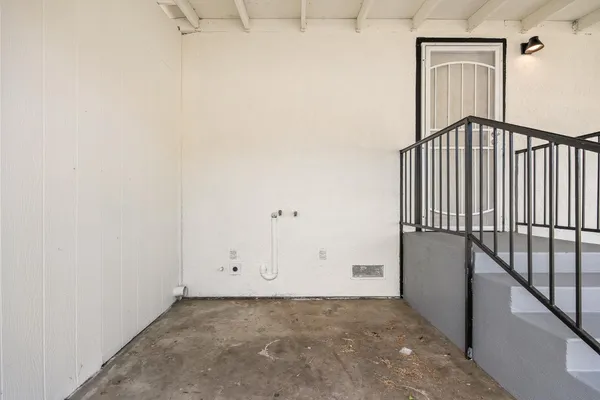 $285,000 | 3323 East Tulare Avenue, Fresno, CA 93702