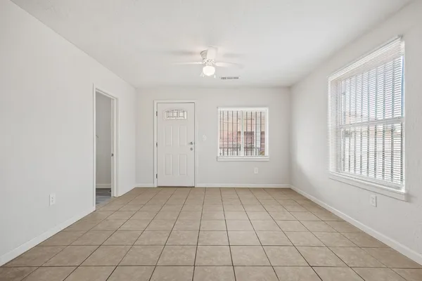 $285,000 | 3323 East Tulare Avenue, Fresno, CA 93702