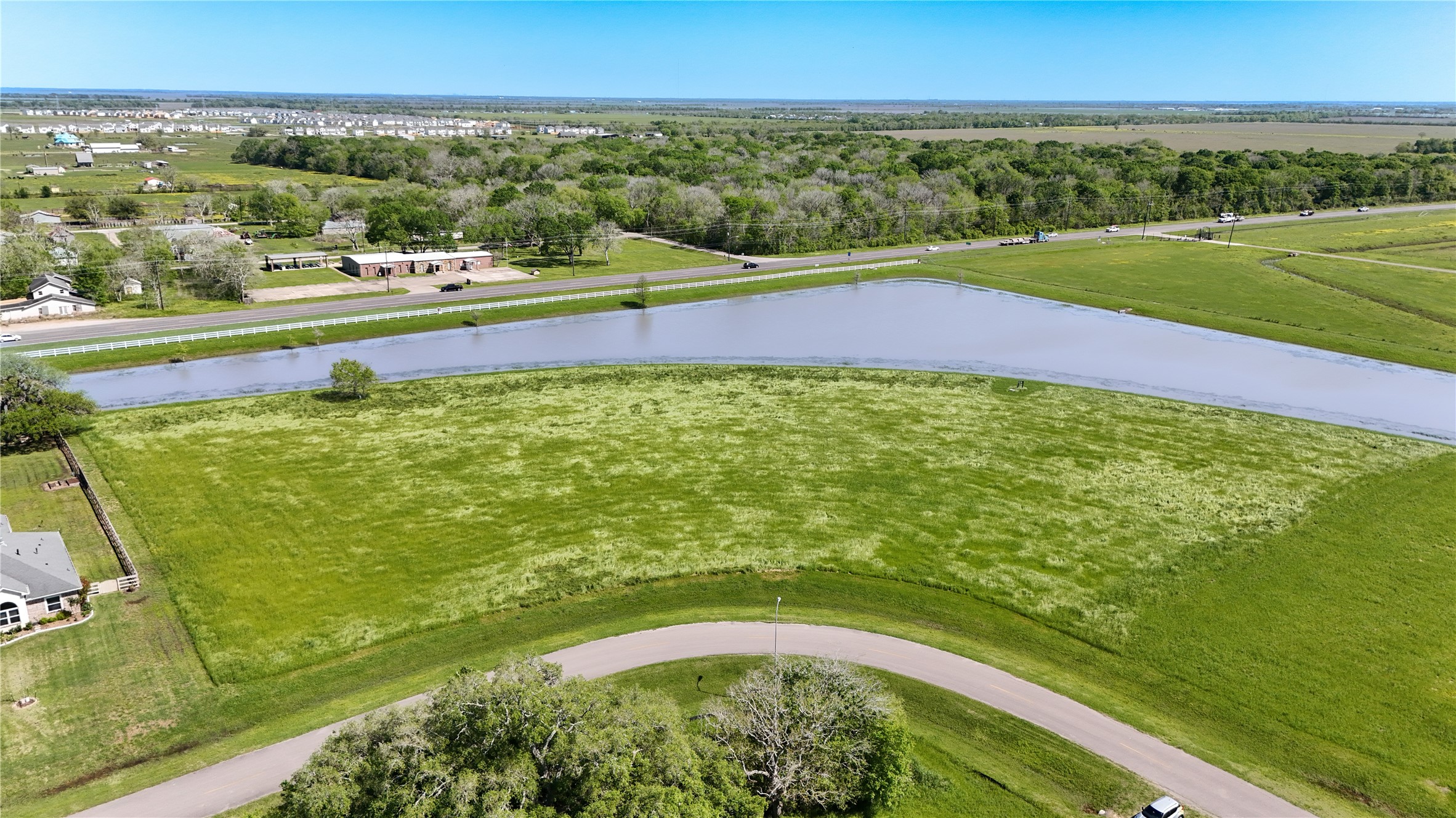 1302 Lakeland Circle Rosharon, TX 77583 - Photo 21 of 29