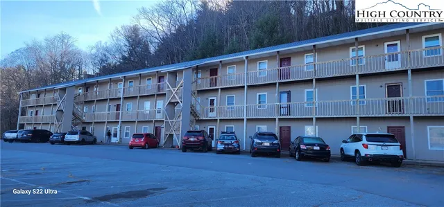 $279,900 | 115 Rogers Drive, Unit 22, Boone, NC 28607
