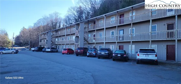$279,900 | 115 Rogers Drive, Unit 22, Boone, NC 28607