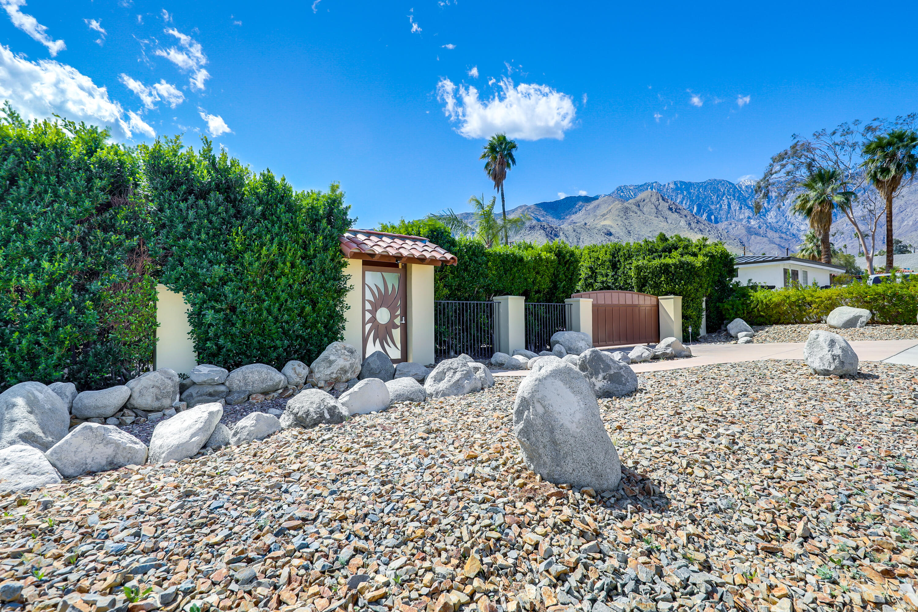 695 West Racquet Club Road Palm Springs, CA 92262 - Photo 2 of 39 RacquetClubW695#2.jpg