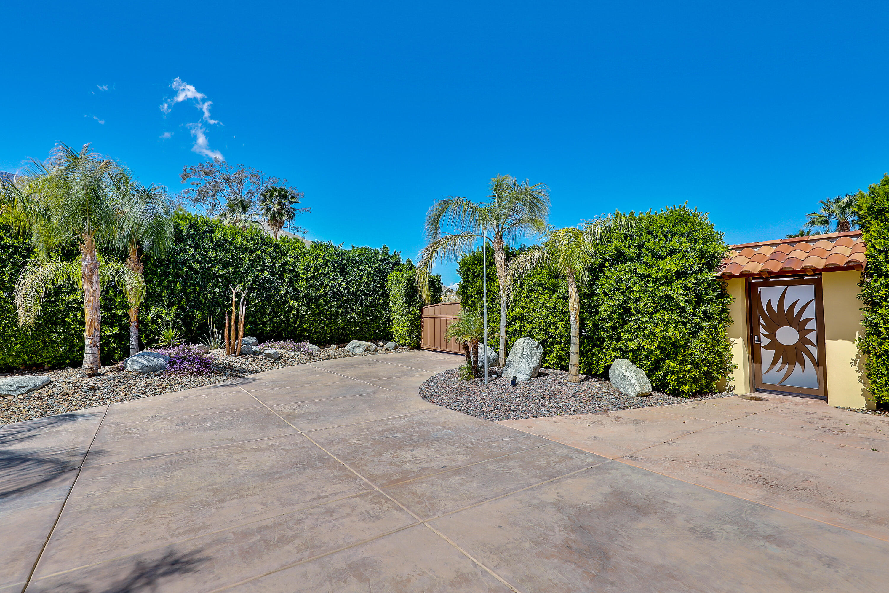 695 West Racquet Club Road Palm Springs, CA 92262 - Photo 5 of 39 RacquetClubW695#3.jpg