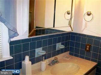 117 Colfax Road Newark, DE 19713 - Photo 7 of 10 Bathroom