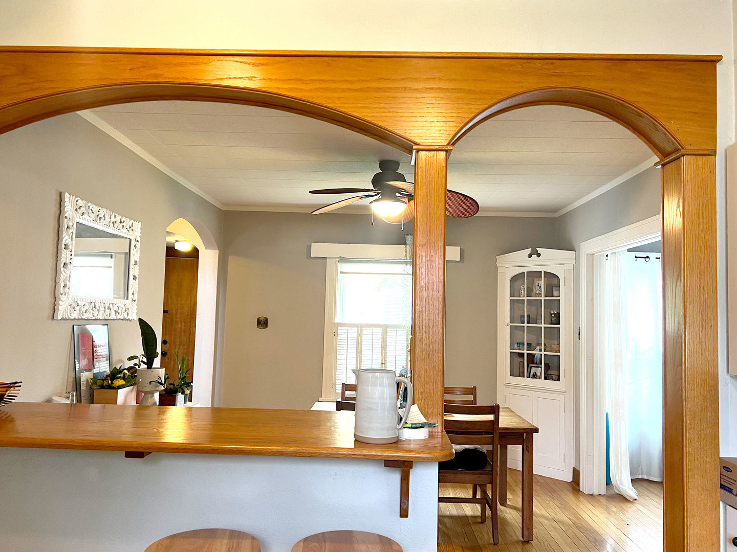 1108 West Daniel Street Champaign, IL 61821 - Photo 12 of 55 a view of a livingroom with furniture and window