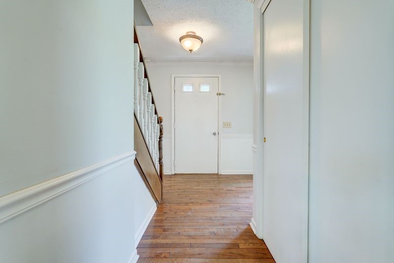 44 Latchmere Drive Victor, NY 14564 - Photo 10 of 50 FRONT HALL VIEW LOOKING FROM THE KITCHEN TO THE FR