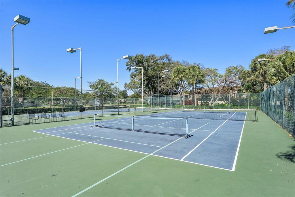 2916 Southwest 22nd Circle, Unit 202D Delray Beach, FL 33445 - Photo 20 of 21 tennis : pickleball