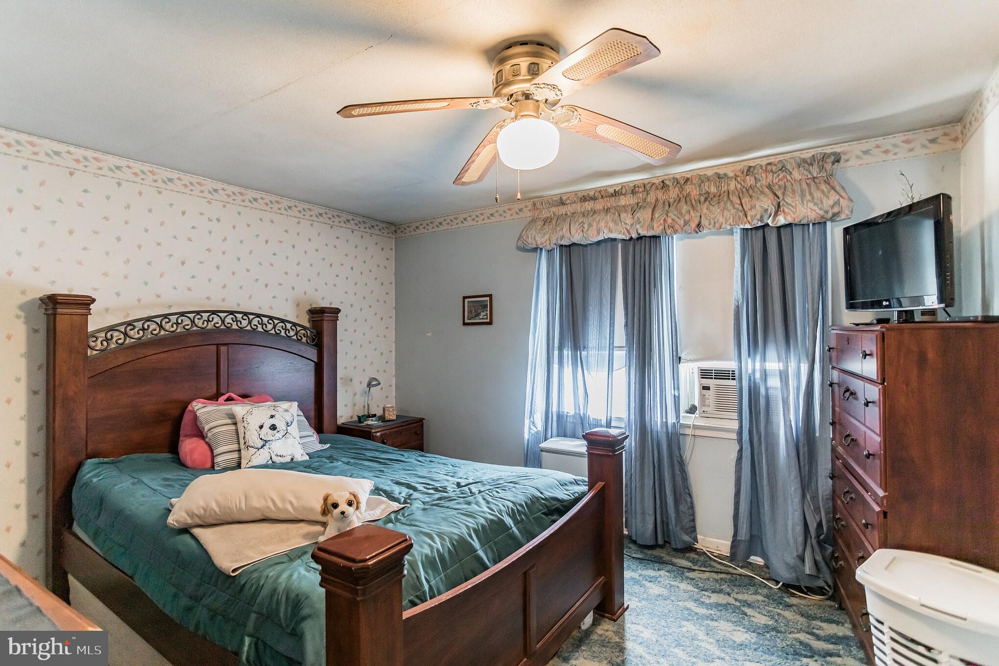 3314 Decatur Street Philadelphia, PA 19136 - Photo 10 of 20 Primary Bedroom