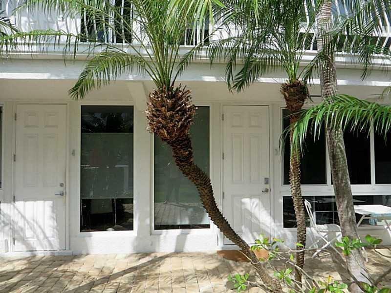 1705 North Riverside Drive, Unit 5 Pompano Beach, FL 33062 - Photo 3 of 24 a view of walk in closet