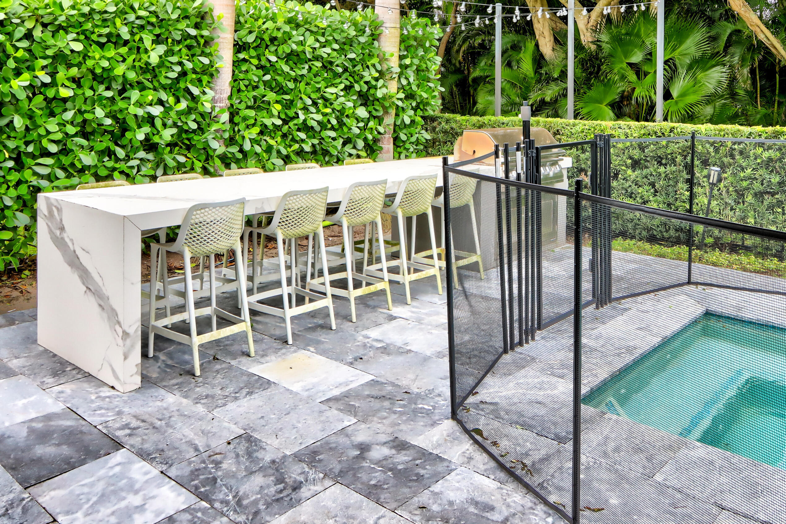 5789 Hamilton Way Boca Raton, FL 33496 - Photo 28 of 44 Outdoor Grill-table area - 1