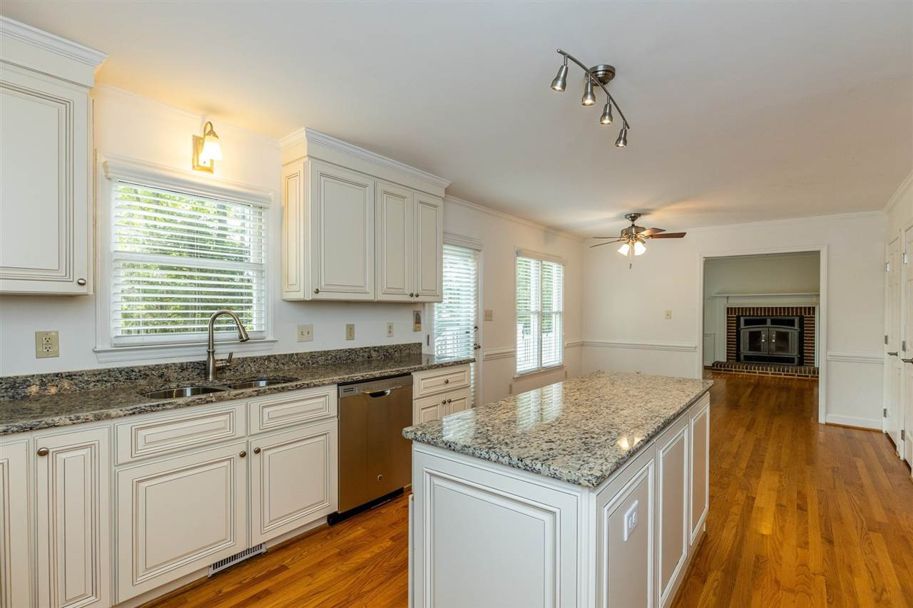 200 Brandywine Drive Raleigh, NC 27607 - Photo 6 of 30 Photo 6