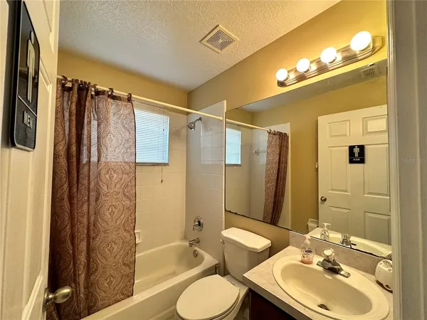 $2,320 | 10903 Rushwood Way, Clermont, FL 34714