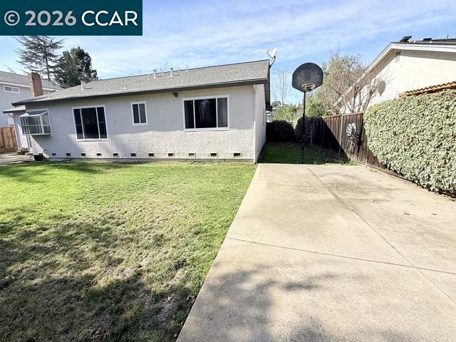 2321 Talavera Drive San Ramon, CA 94583 - Photo 45 of 50 a front view of house with yard