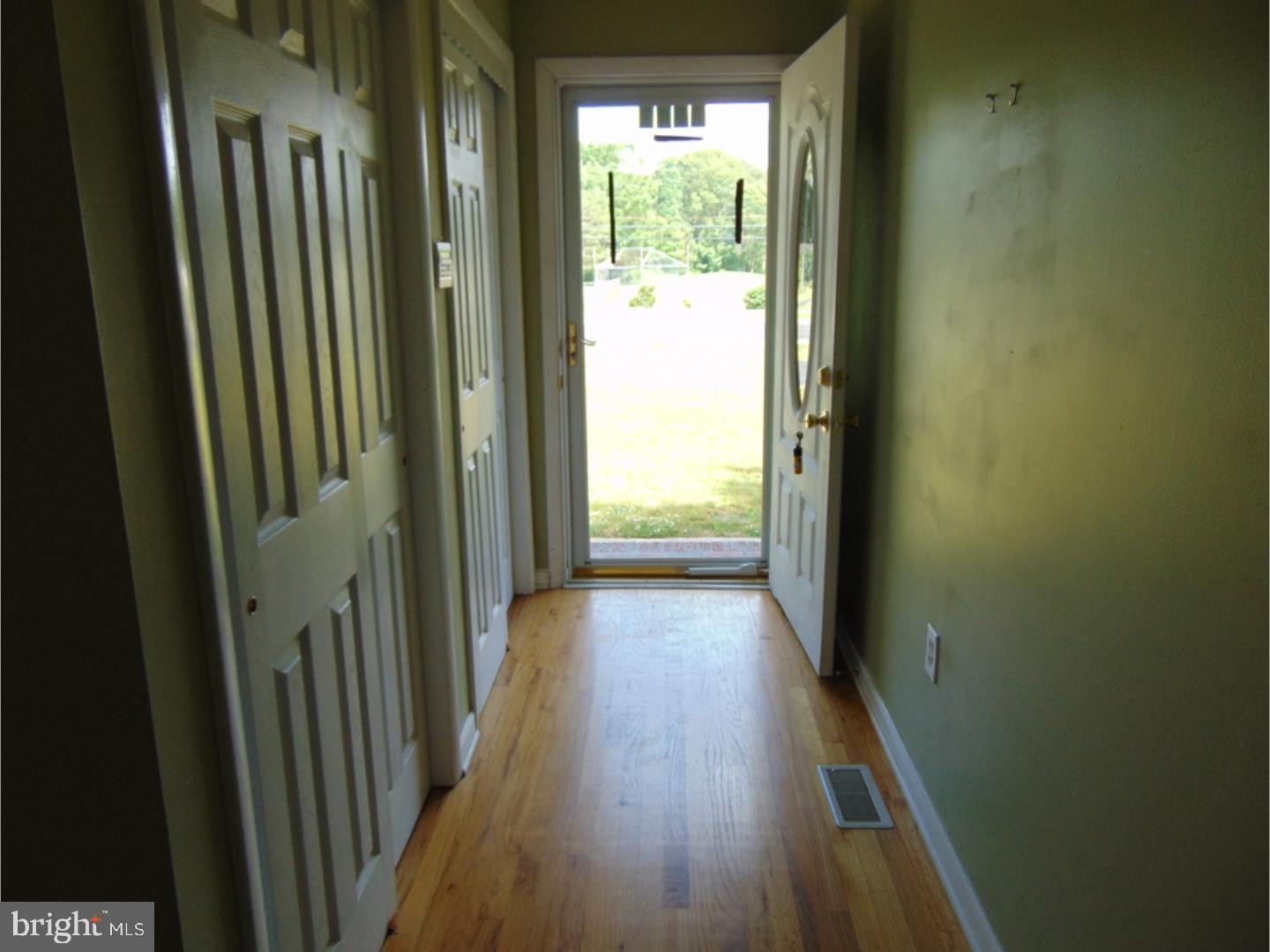 2143 Cooper Road Atco, NJ 08004 - Photo 2 of 24 Gallery Image 2