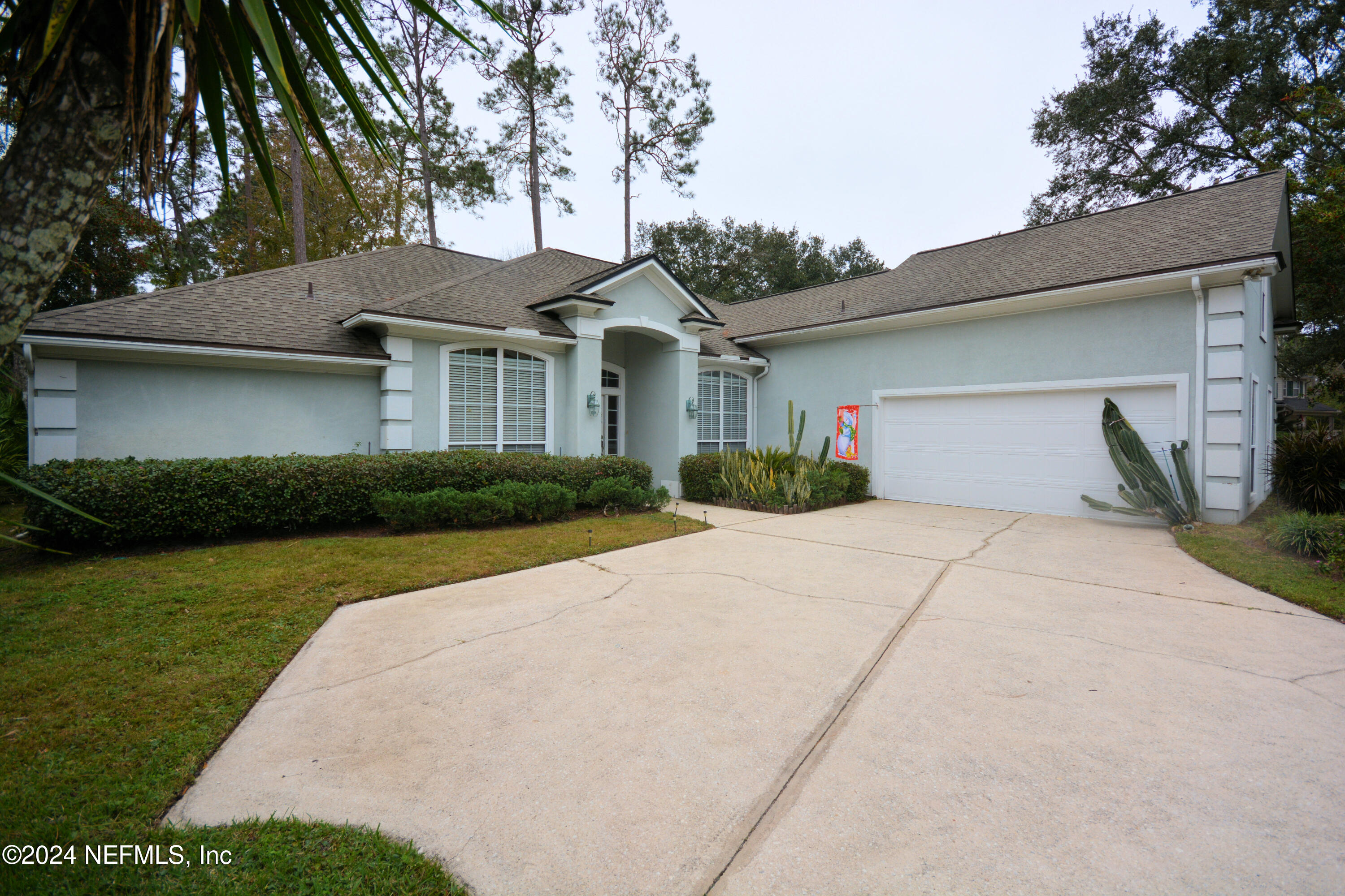 1716 Hunters Ridge Road Fleming Island, FL 32003 - Photo 4 of 29 JVT_5358