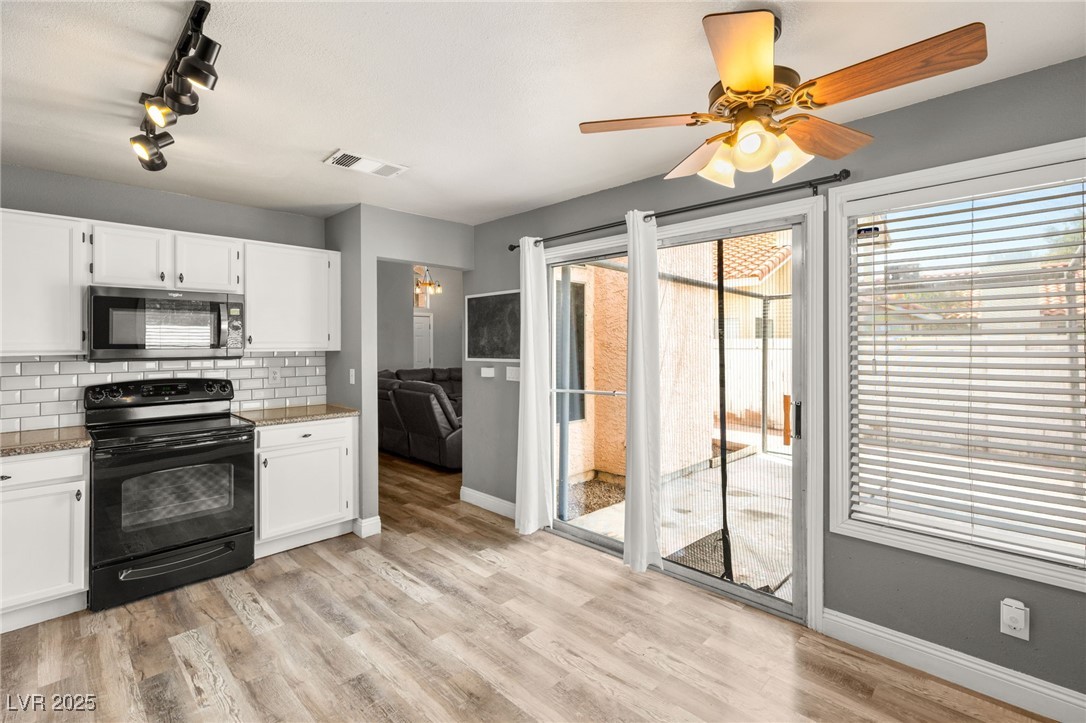 2802 Secret Canyon Road Henderson, NV 89074 - Photo 13 of 36