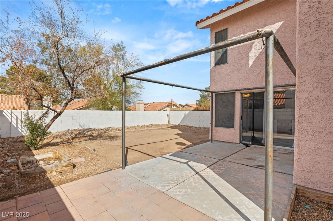 2802 Secret Canyon Road Henderson, NV 89074 - Photo 31 of 36