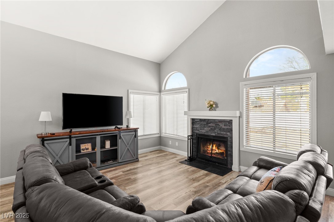 2802 Secret Canyon Road Henderson, NV 89074 - Photo 5 of 36