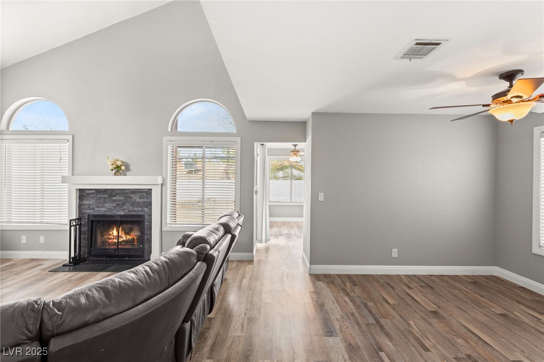 2802 Secret Canyon Road Henderson, NV 89074 - Photo 10 of 36