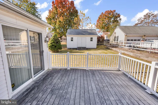 $389,000 | 206 Schoolhouse Lane, Wilmington, DE 19809