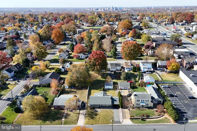 $389,000 | 206 Schoolhouse Lane, Wilmington, DE 19809