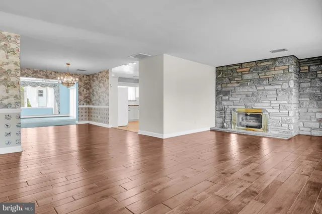 $389,000 | 206 Schoolhouse Lane, Wilmington, DE 19809