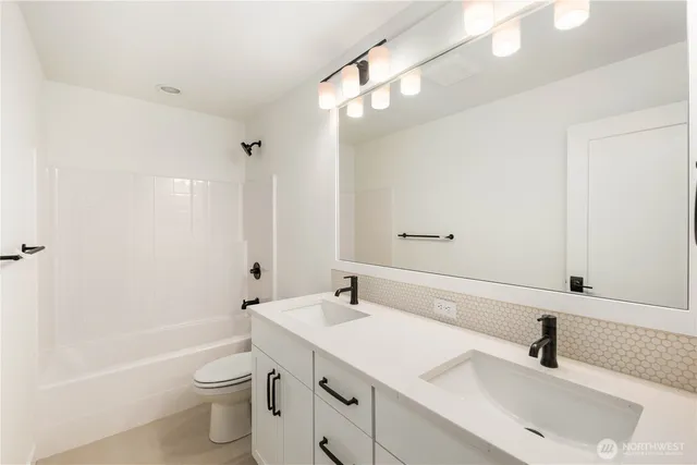 $1,597,500 | 803 211th Place Southeast, Bothell, WA 98021